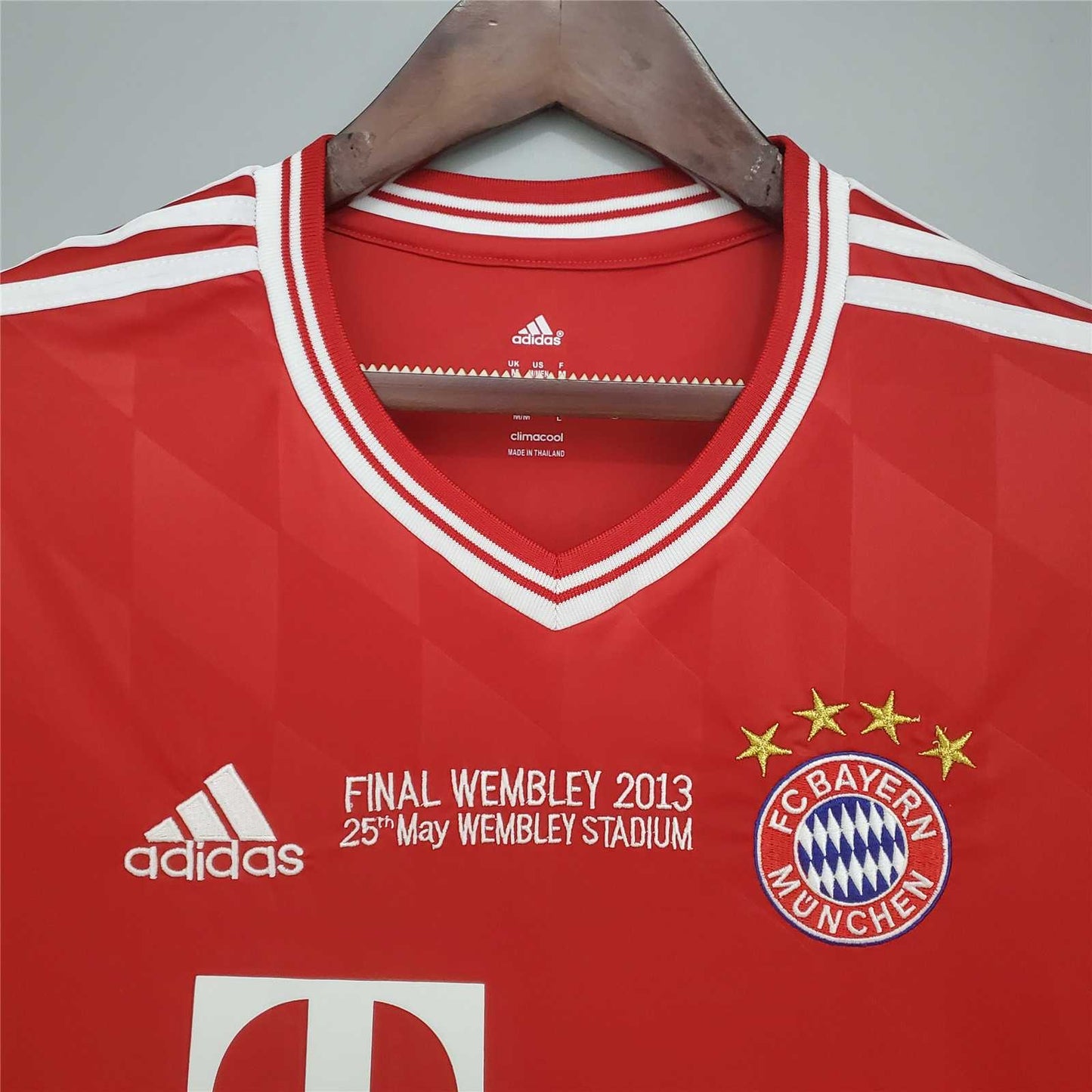 Bayern Munich 2013/14 Robben Champions League Home