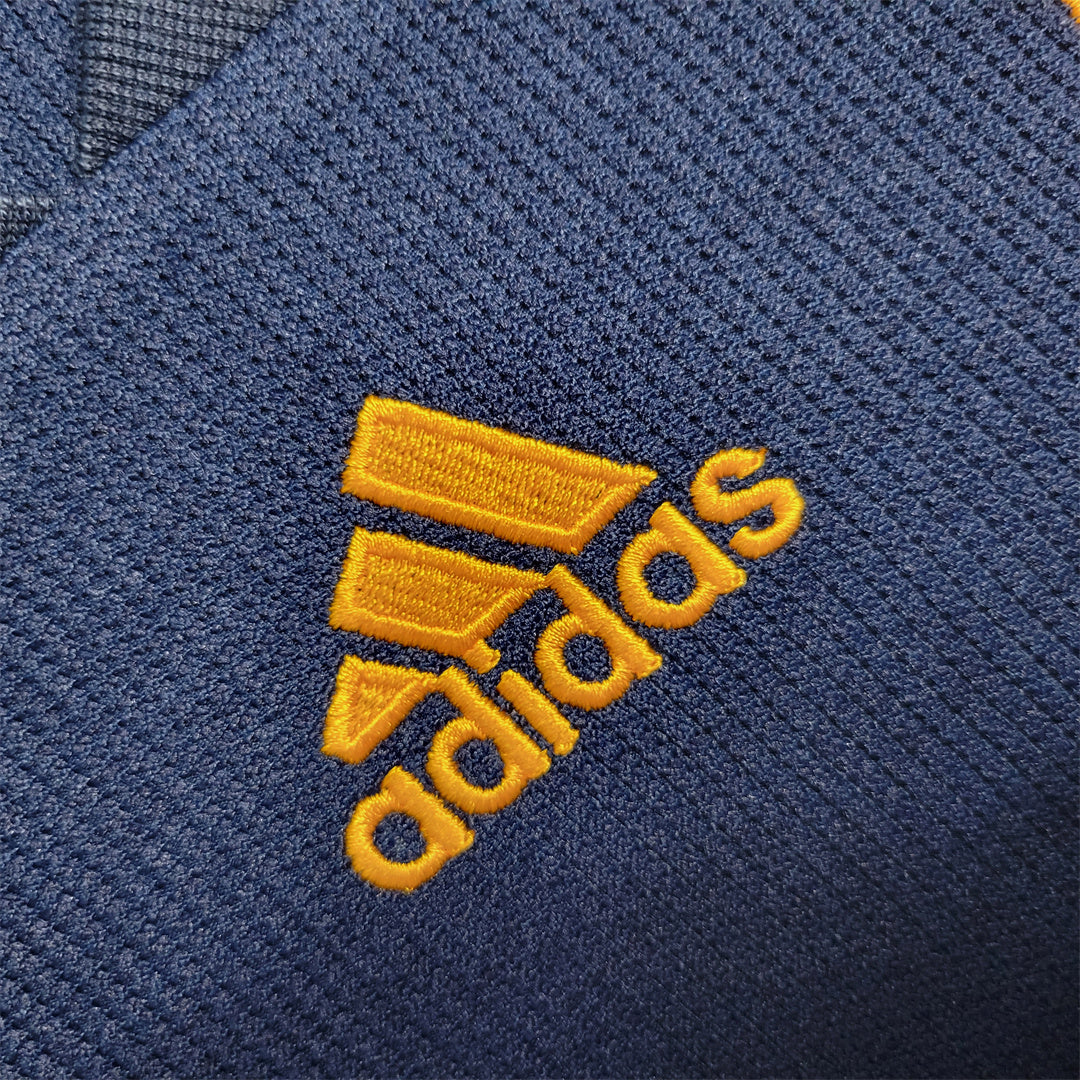 Spain 2010 World Cup Final Iniesta Away