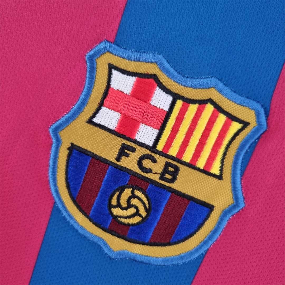 FC Barcelona 2005/06 Ronaldinho Home Long Sleeve