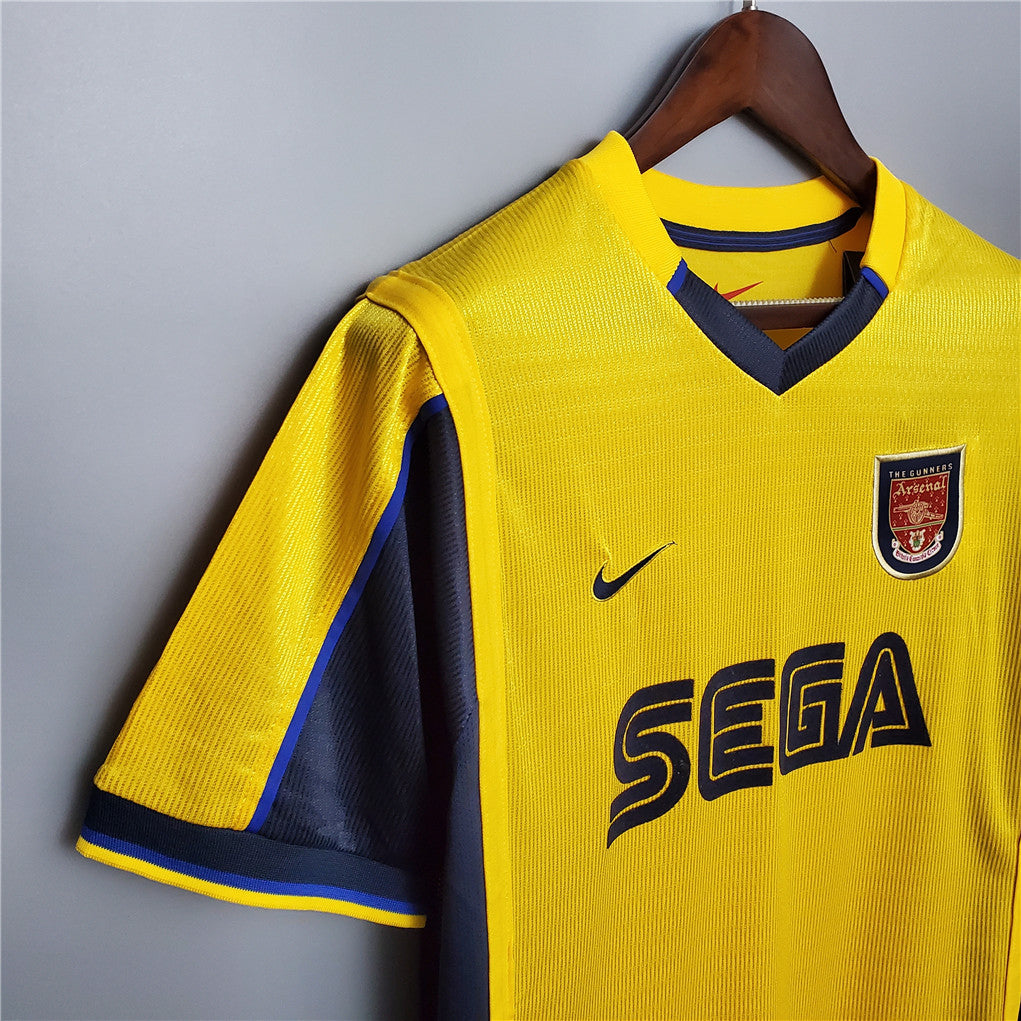 Arsenal 1999/2000 Bergkamp Away