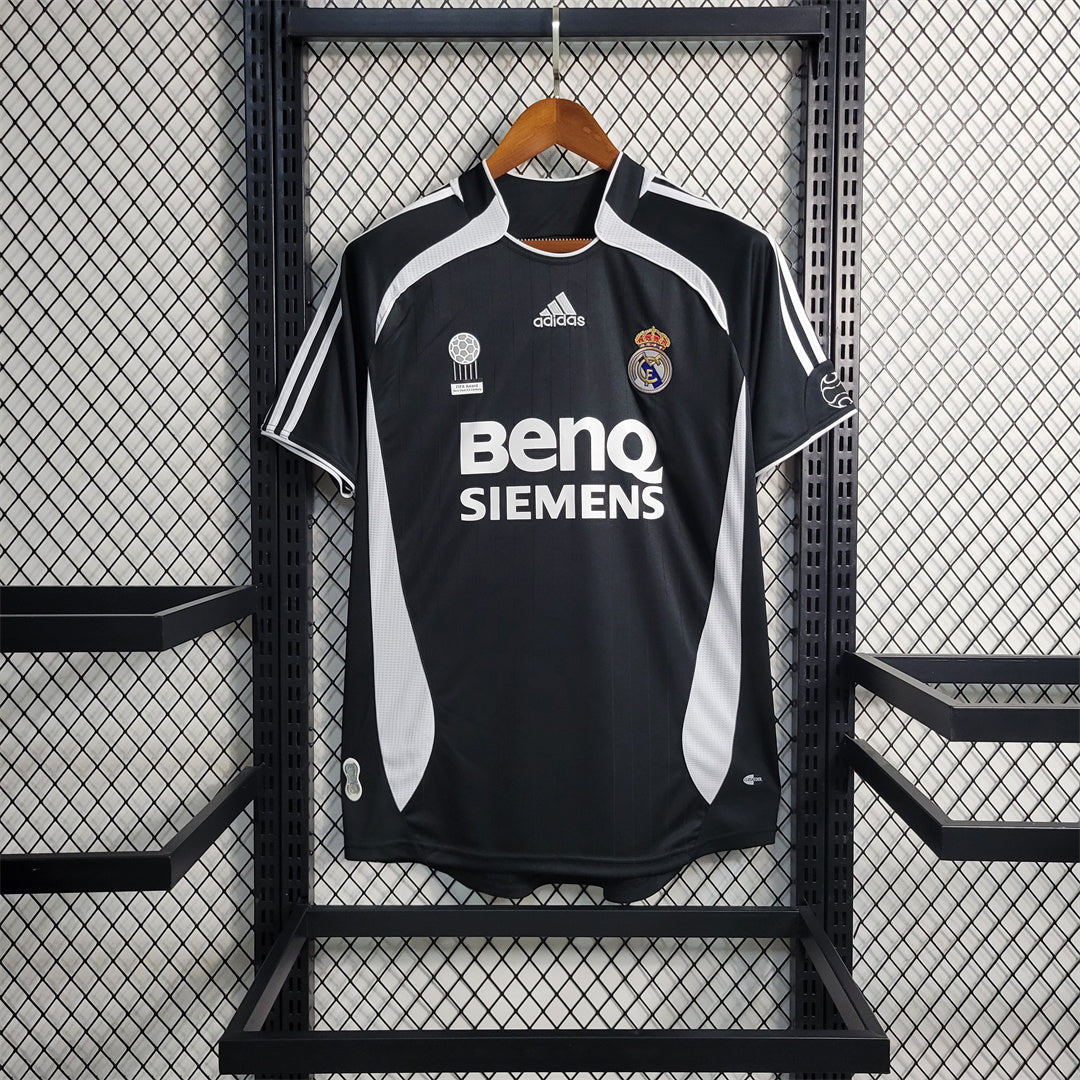 Real Madrid 2006/7 Beckham Away