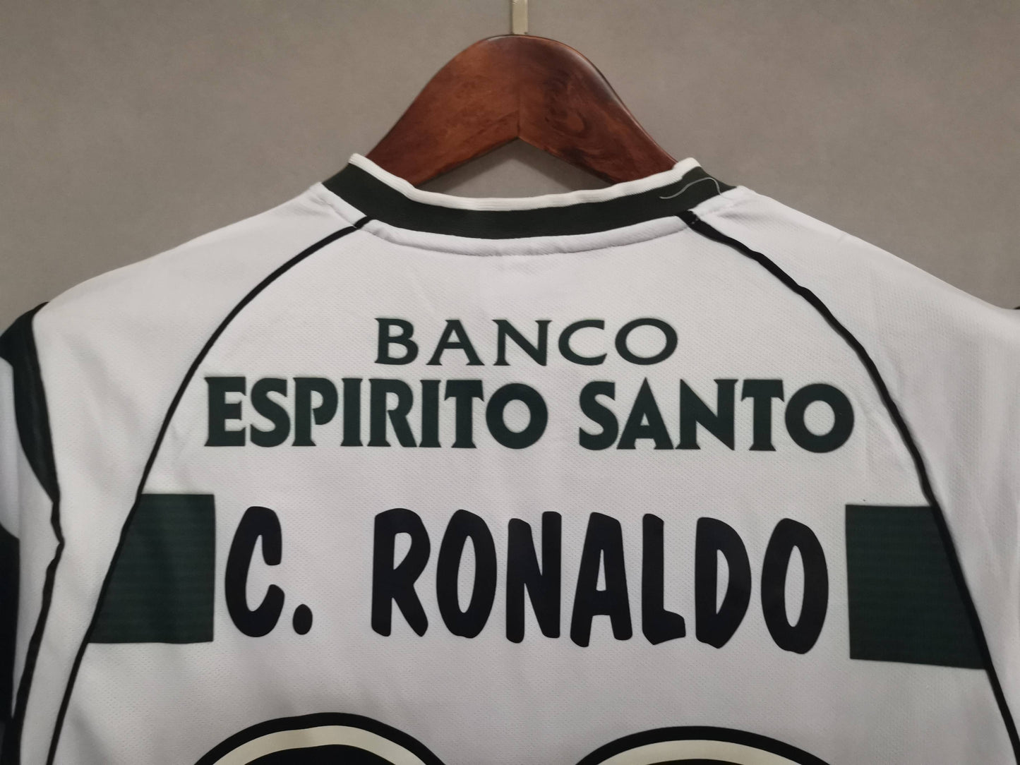 Sporting Lisbon 2001/03 Ronaldo Home