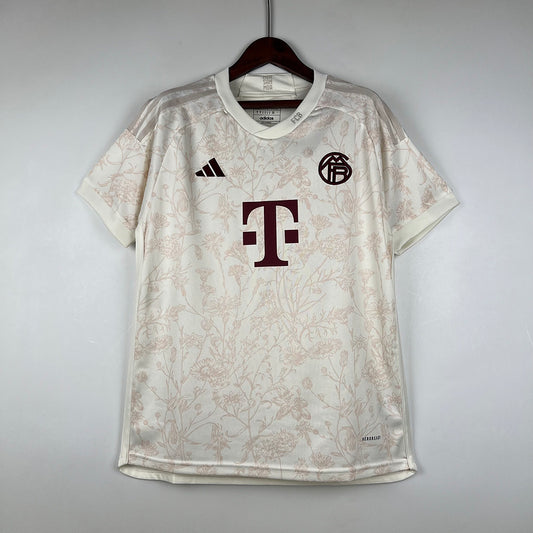 Bayern München 2023/24 Away