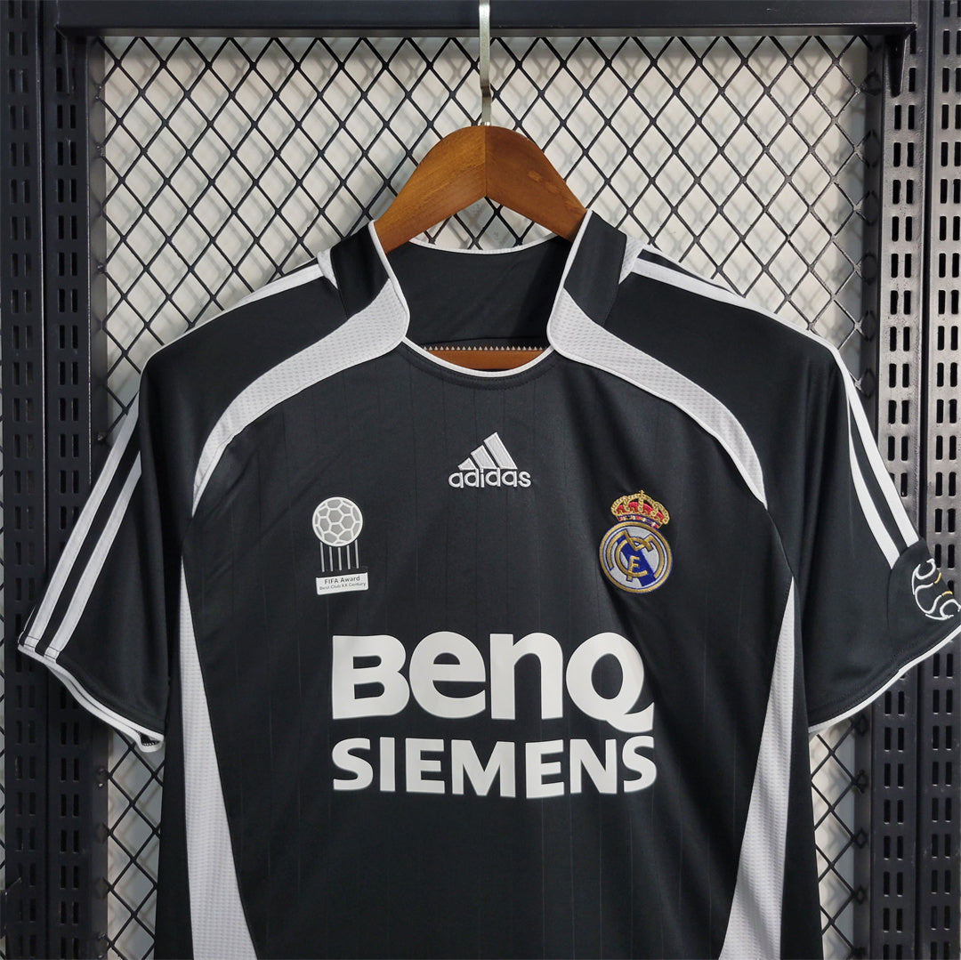 Real Madrid 2006/7 Beckham Away