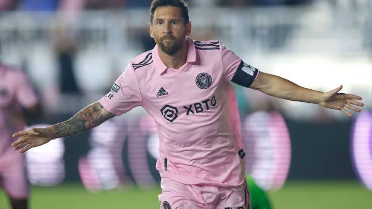 Inter Miami CF Messi 2023/24 Home